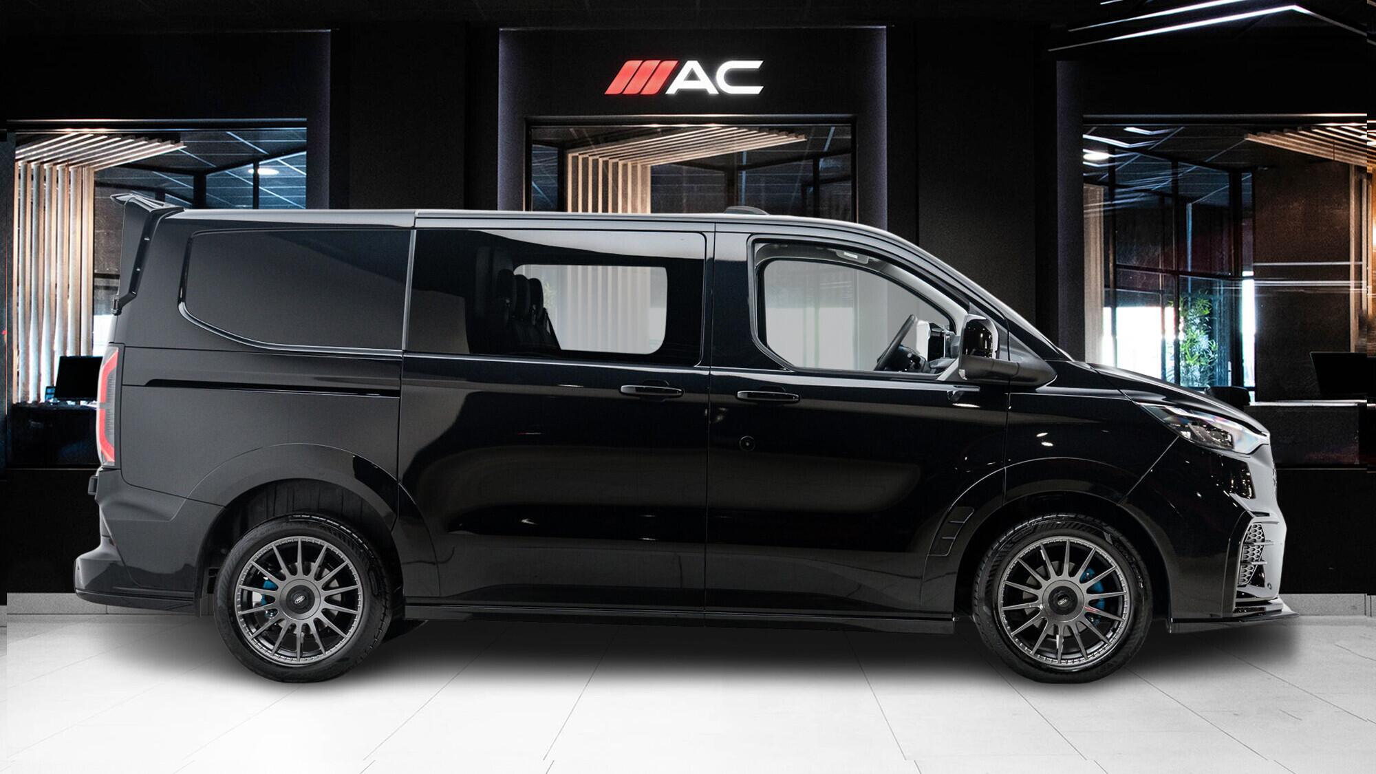 Ford Transit Custom view 3