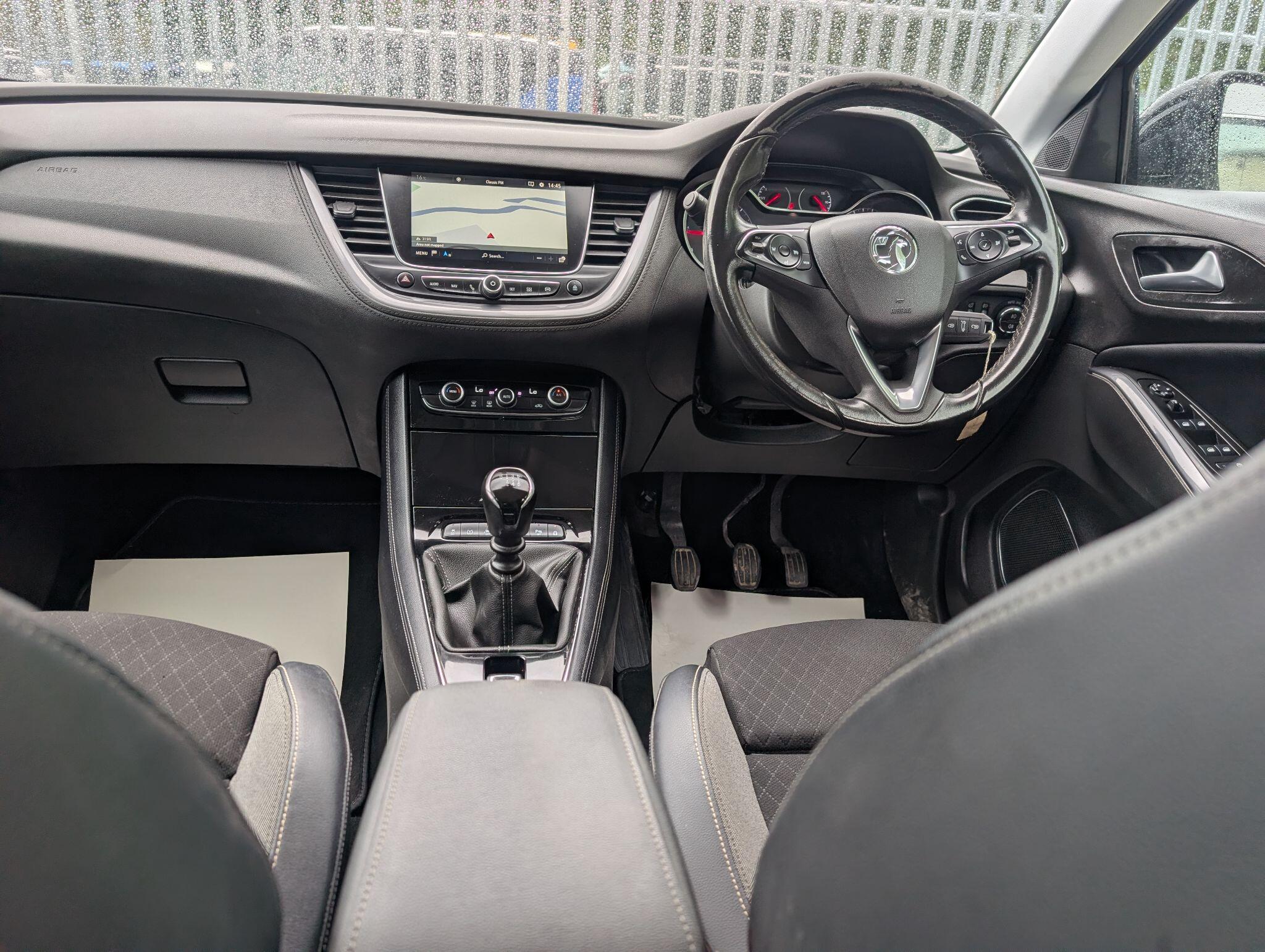 Vauxhall Grandland X view 14