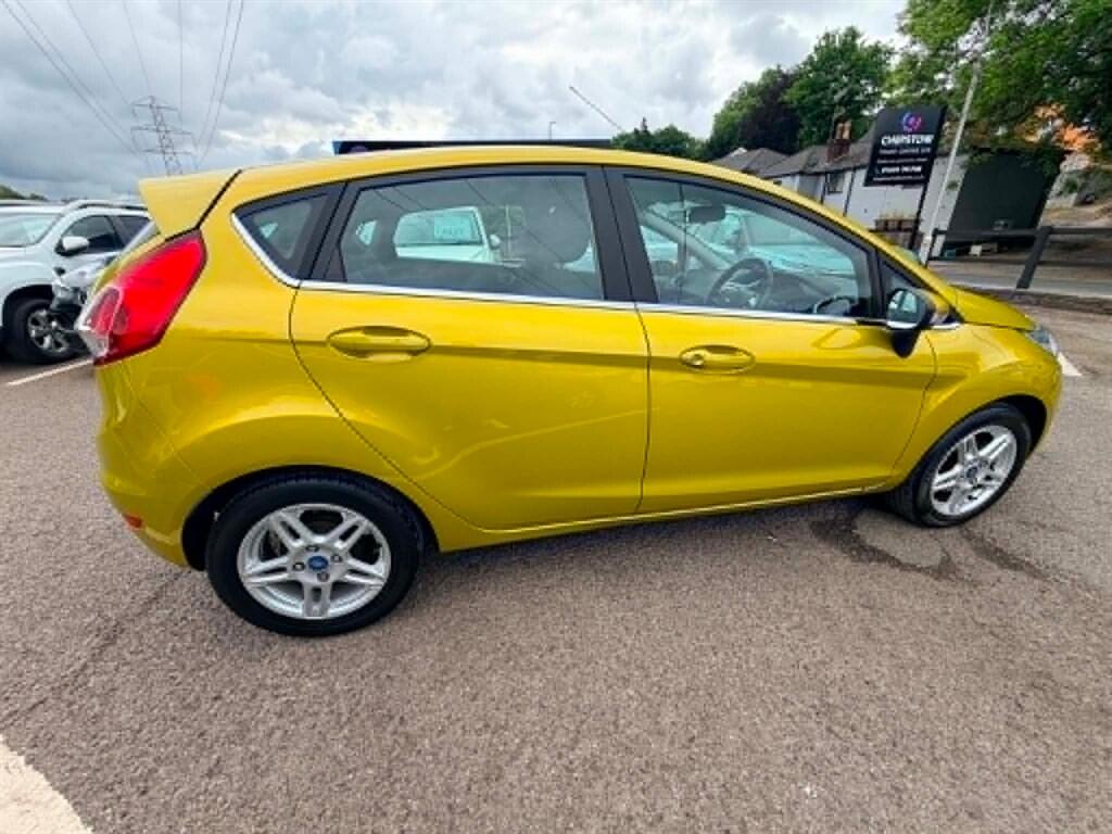 Ford Fiesta view 2