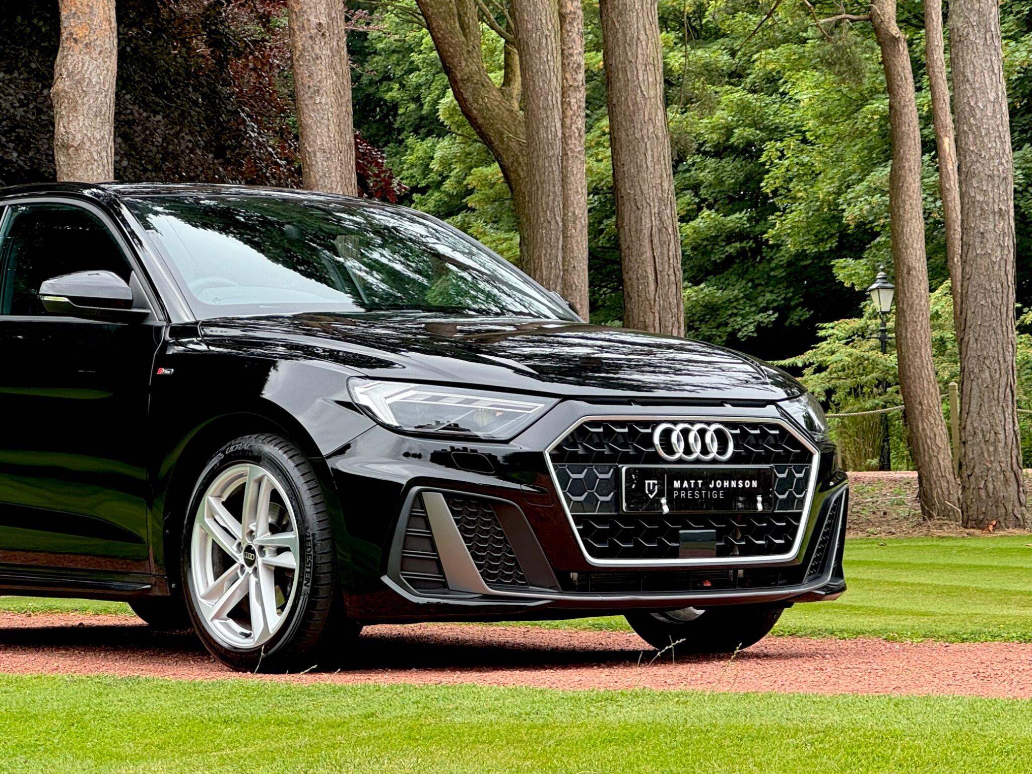 Audi A1 view 5