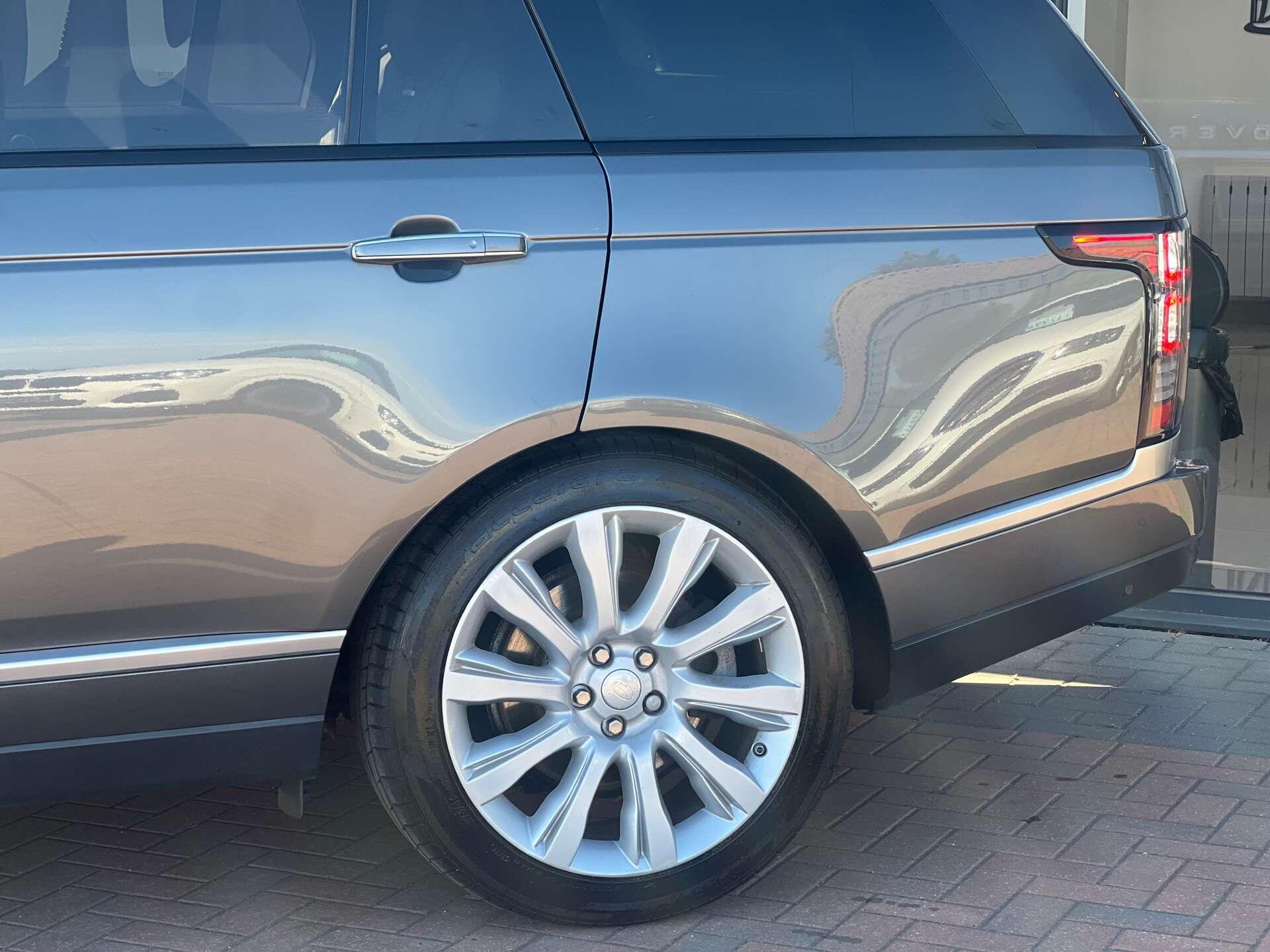 Land Rover Range Rover view 72
