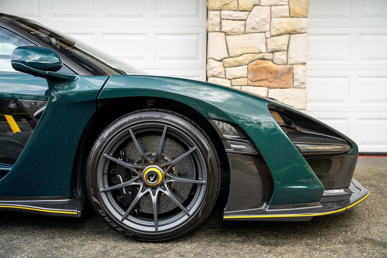 Mclaren Senna view 5