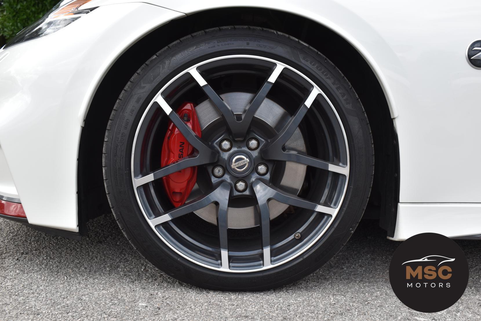 Nissan 370 Z view 36