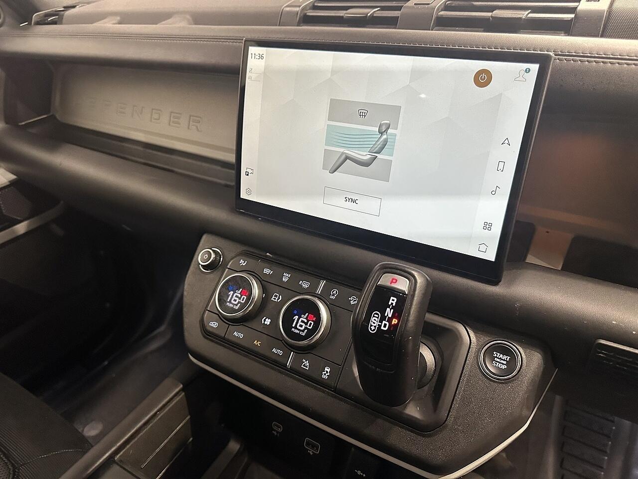 Land Rover Defender view 14