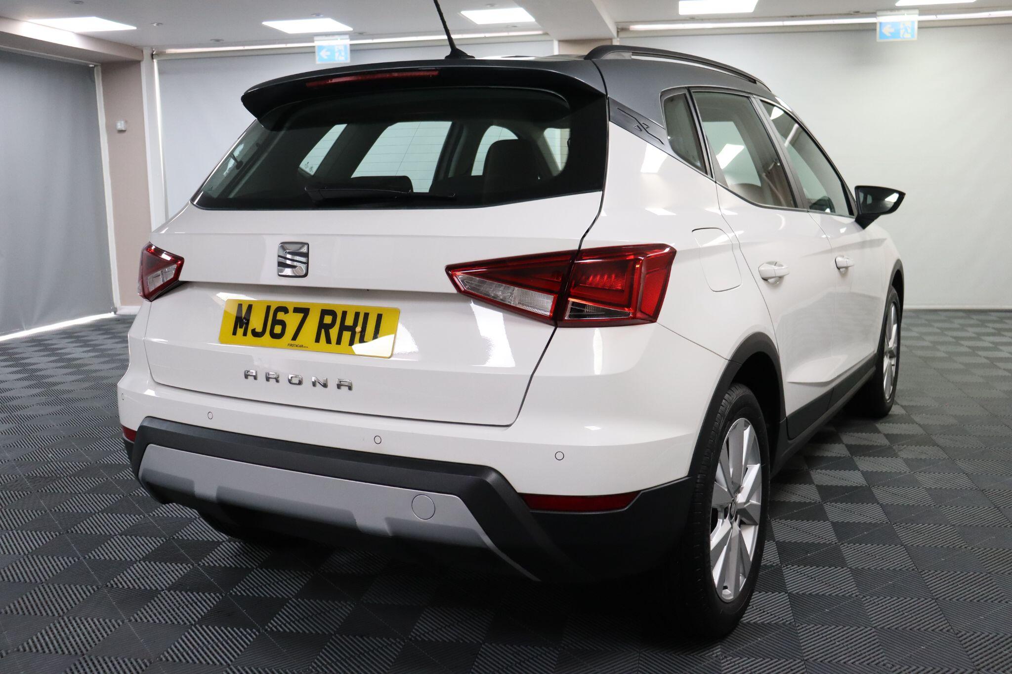 Seat Arona view 11