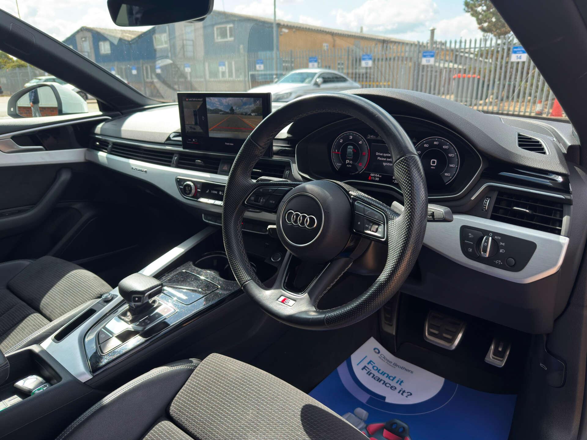 Audi A5 view 21