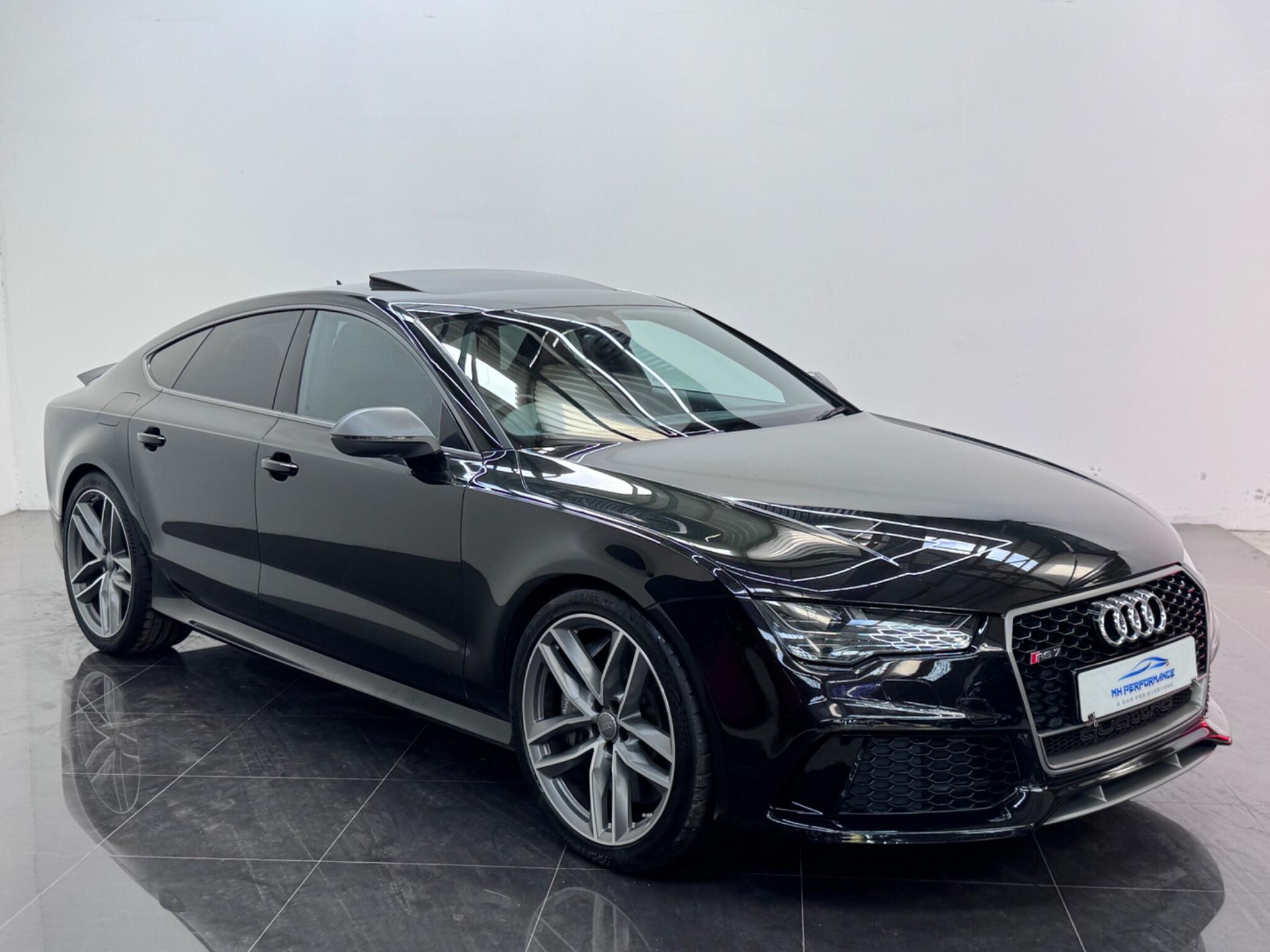 Audi RS7 view 16