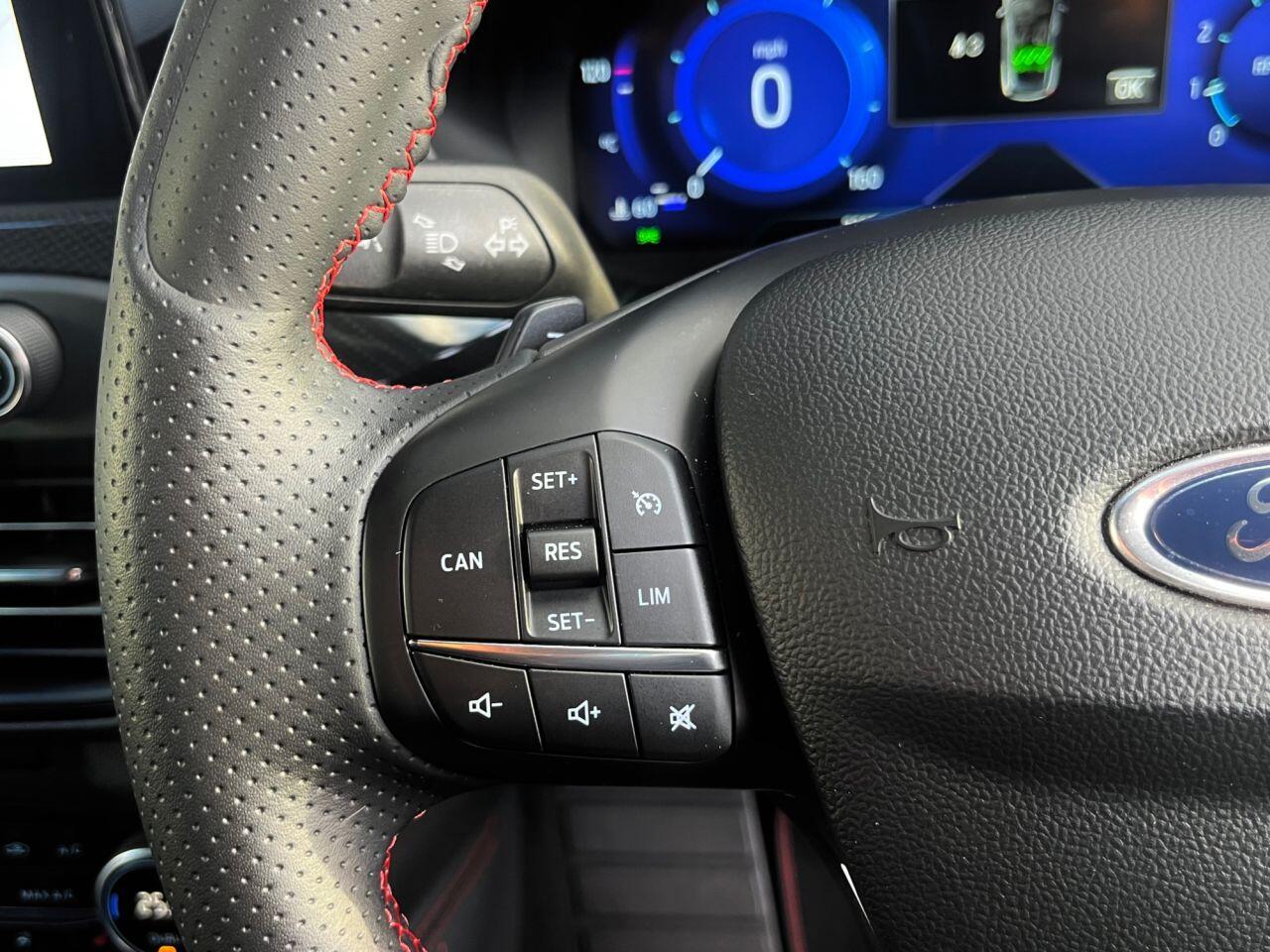 Ford Focus view 25