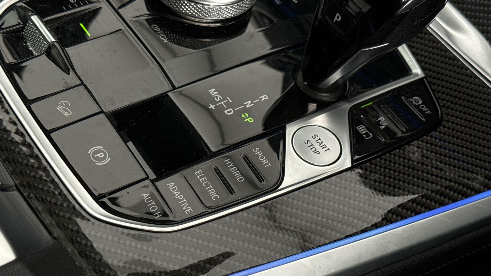BMW X5 view 20