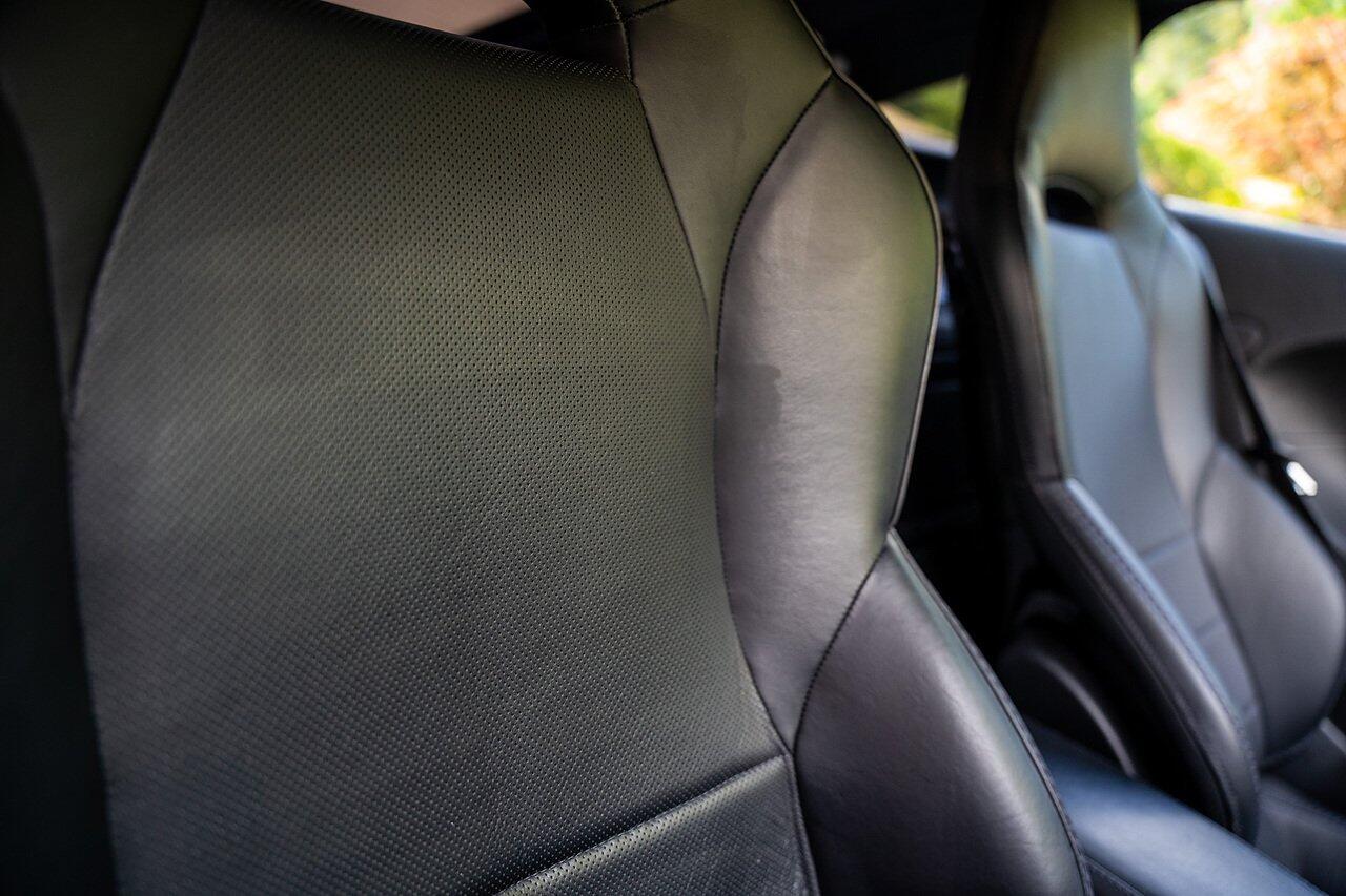 McLaren GT view 56