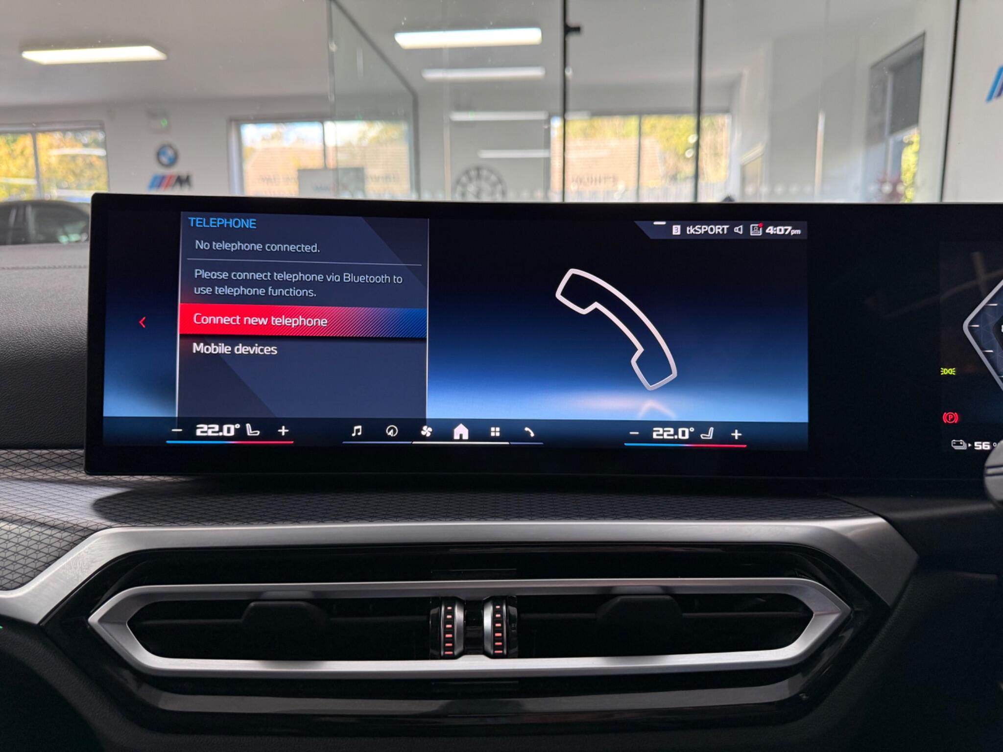 BMW i4 view 17