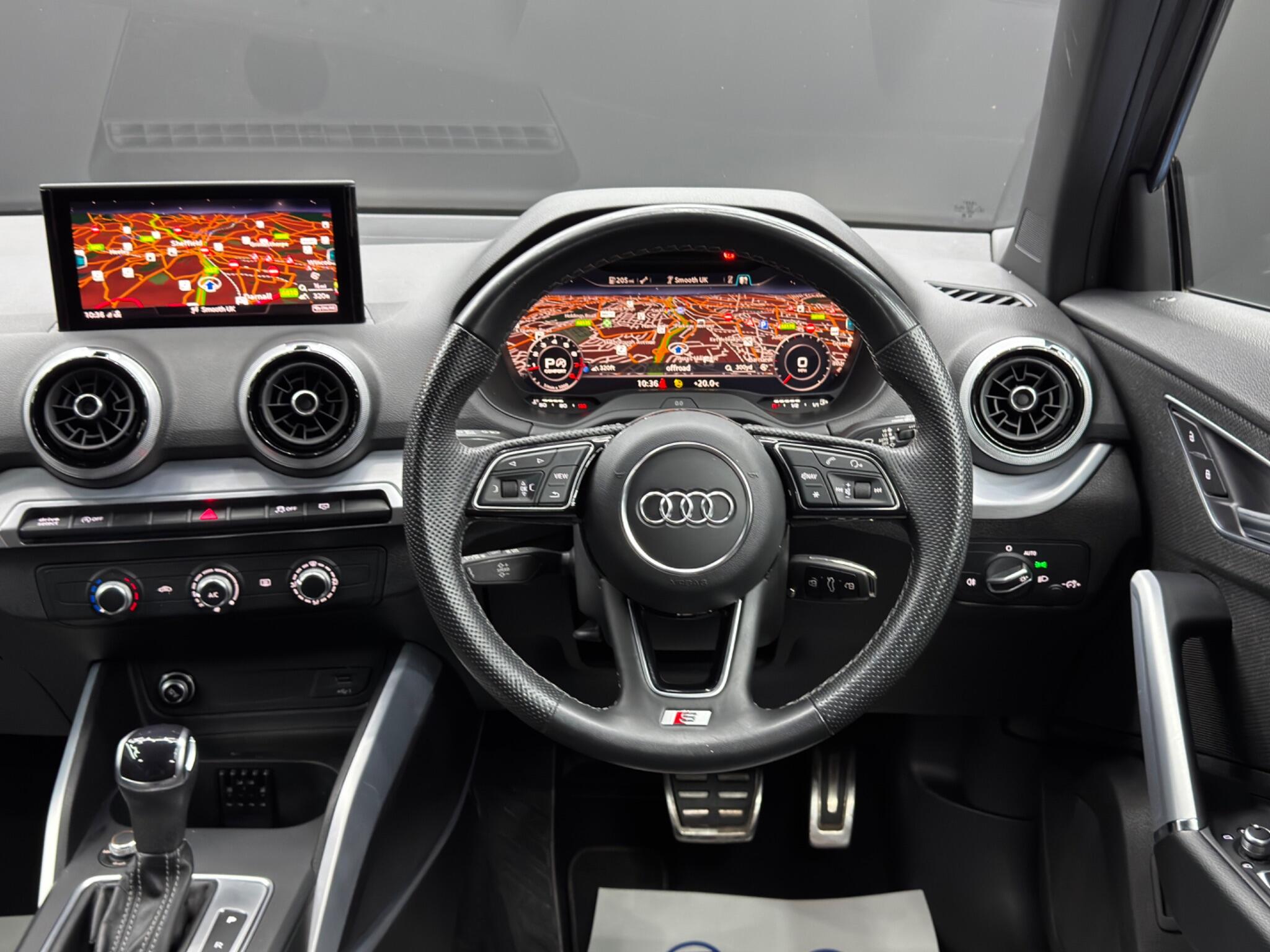 Audi Q2 view 18