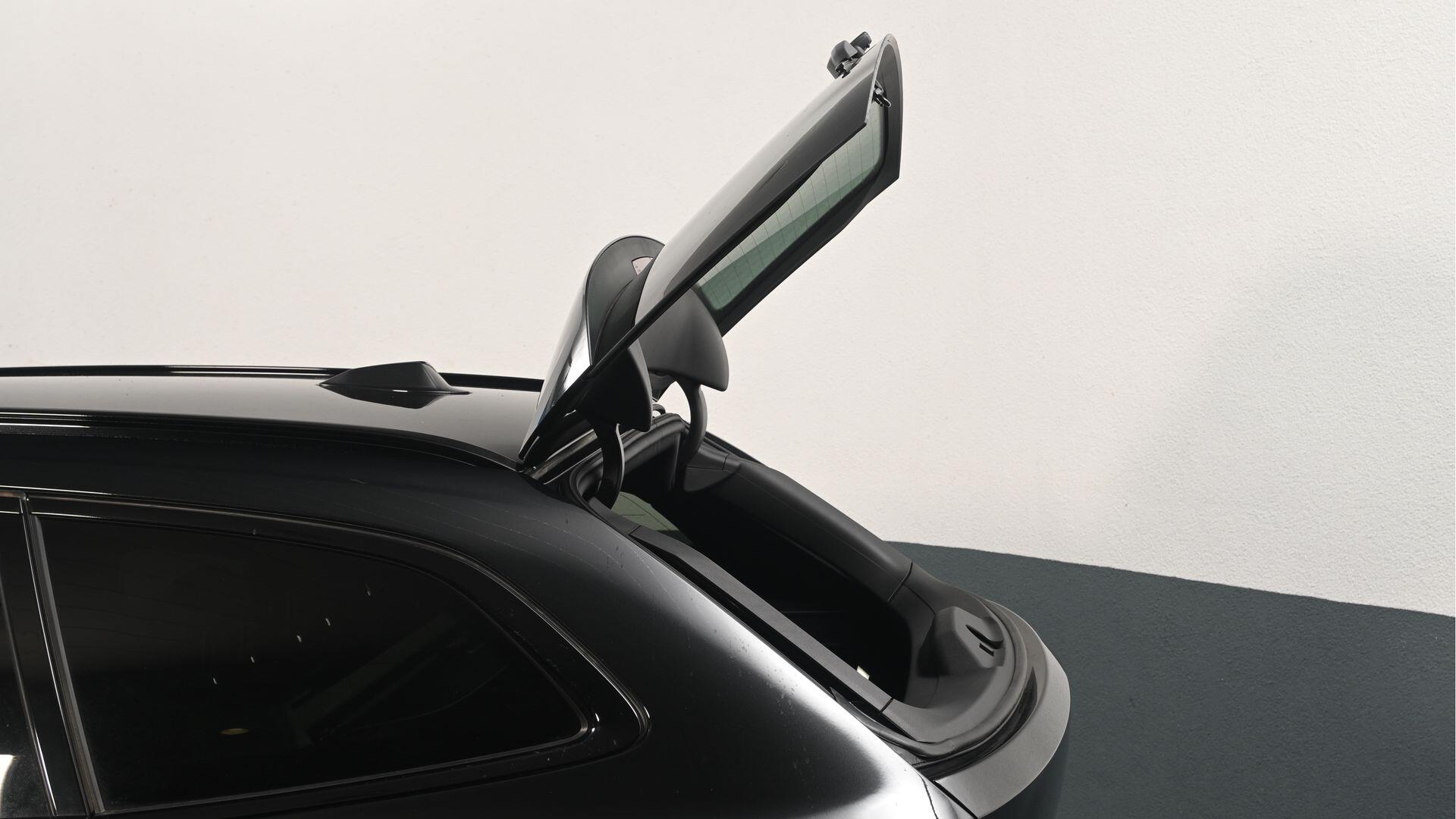 BMW 3 Series view 31
