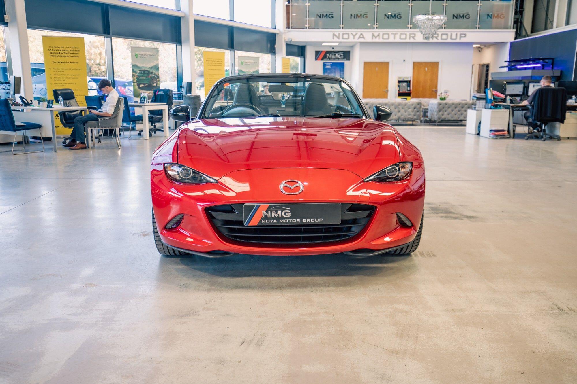 Mazda MX-5 view 21