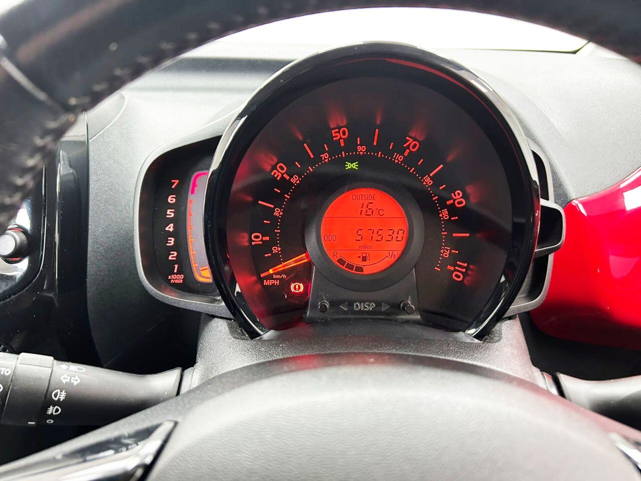 Toyota Aygo view 18