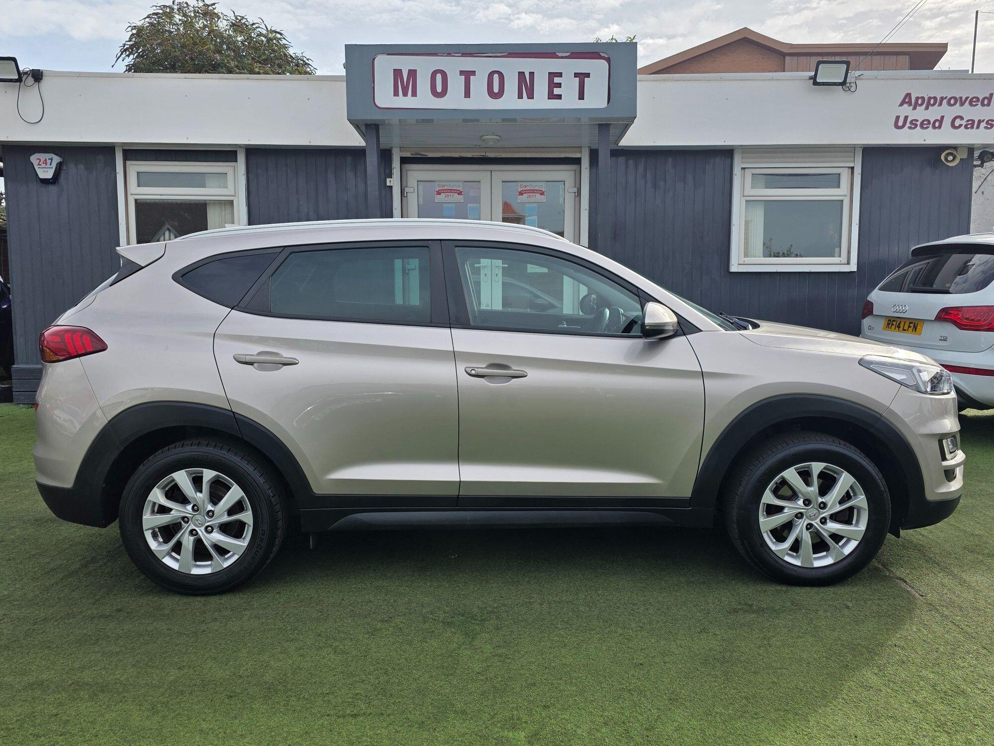 Hyundai Tucson view 8