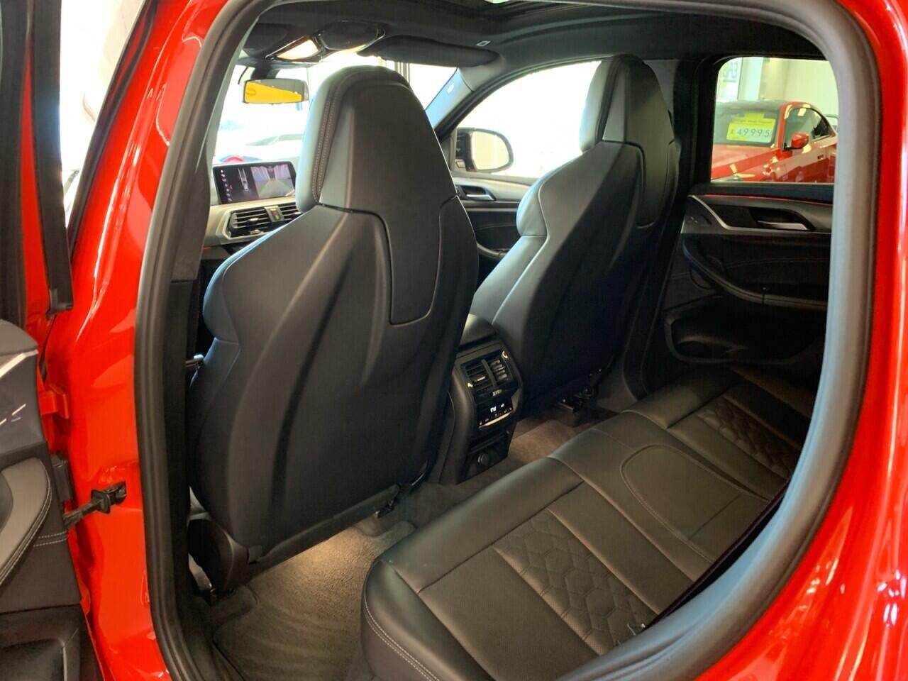 BMW X4 M view 29