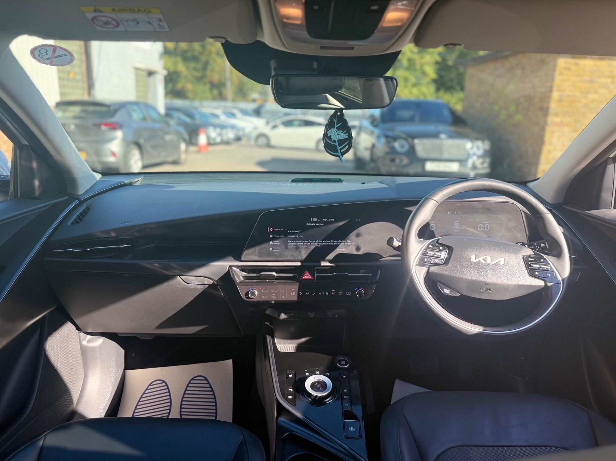 Kia Niro view 9