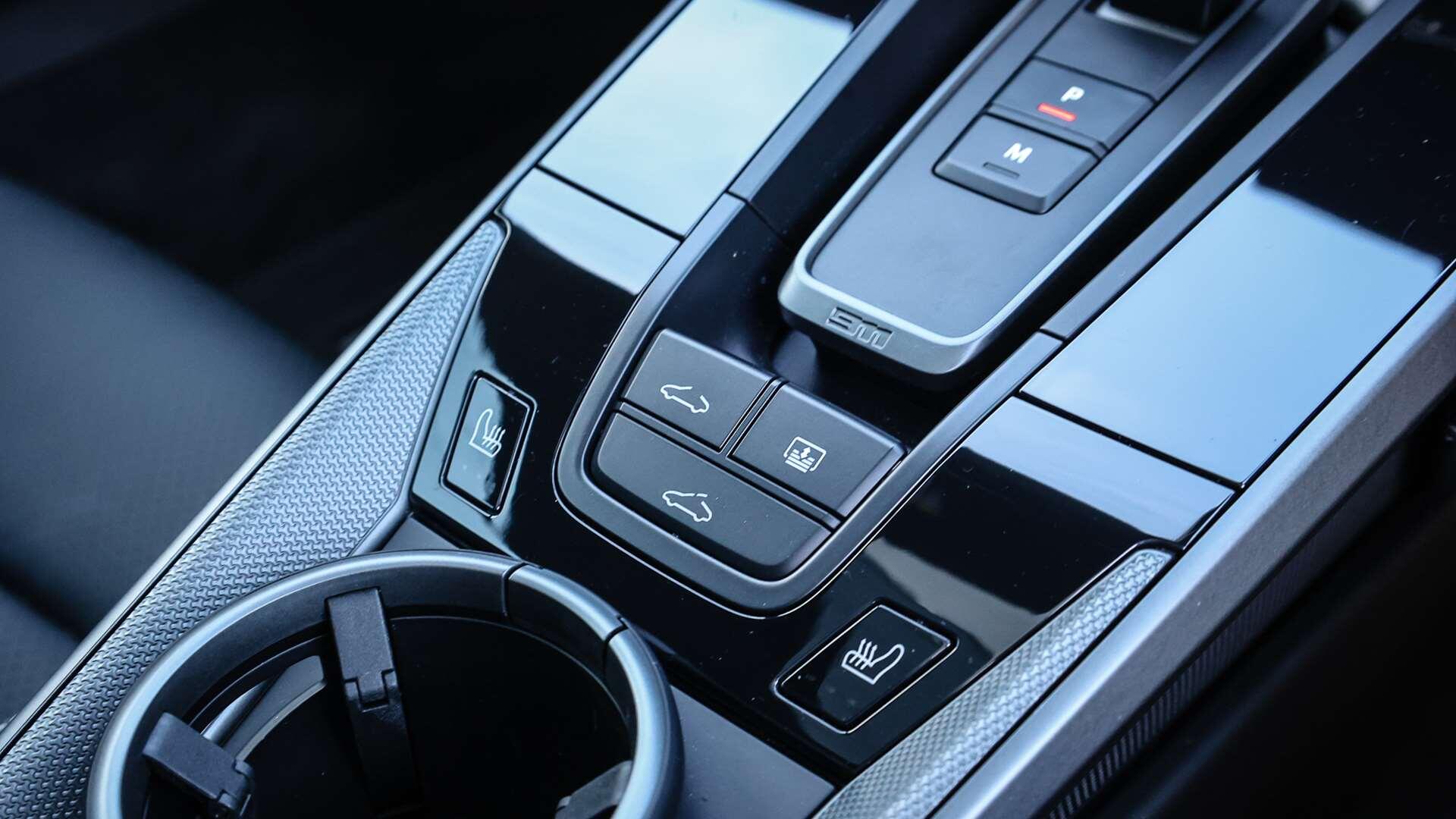 Porsche 911 view 21