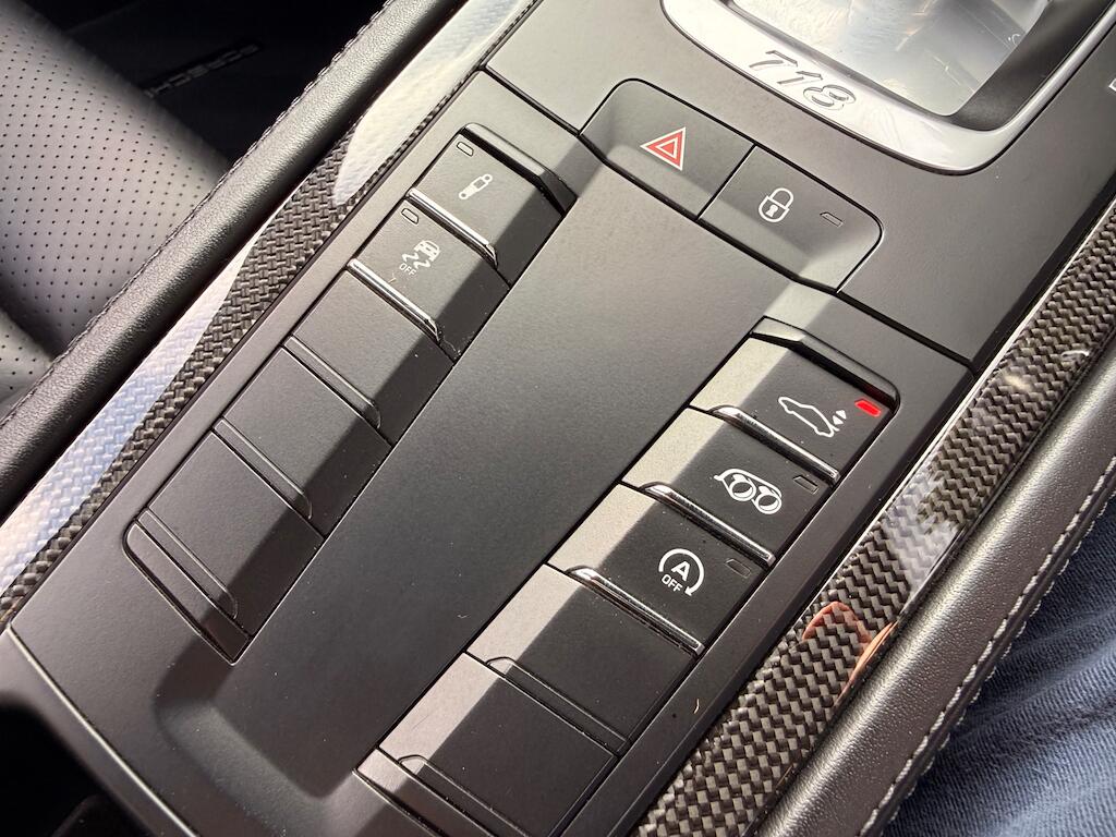Porsche Cayman view 54
