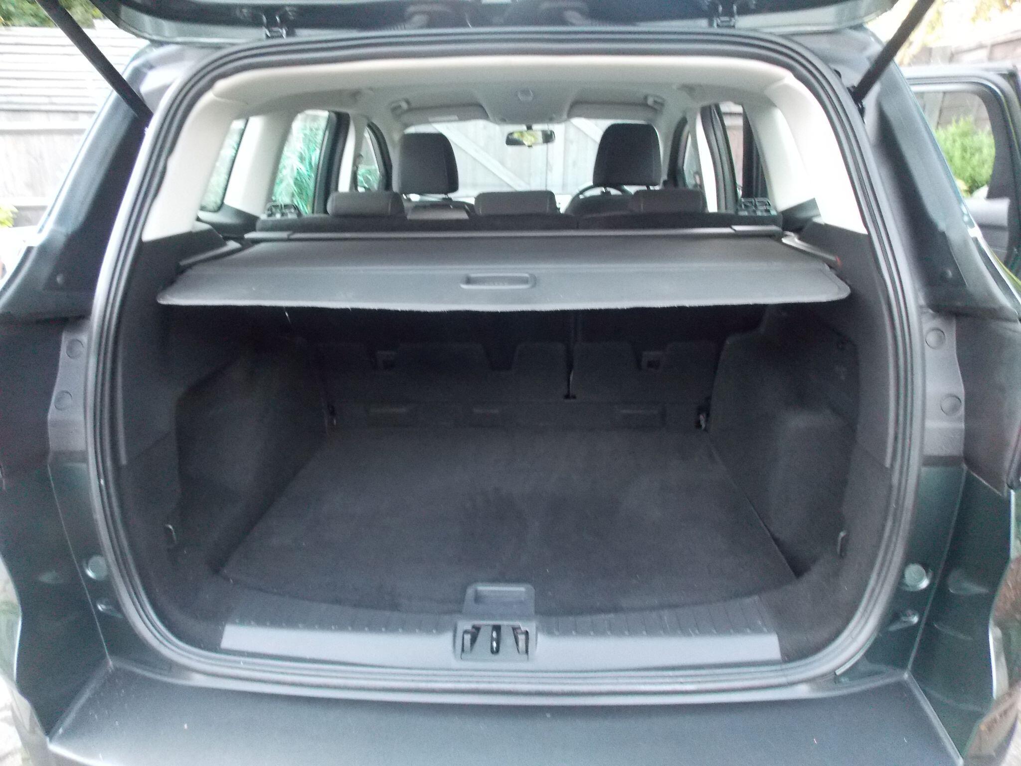 Ford Kuga view 18