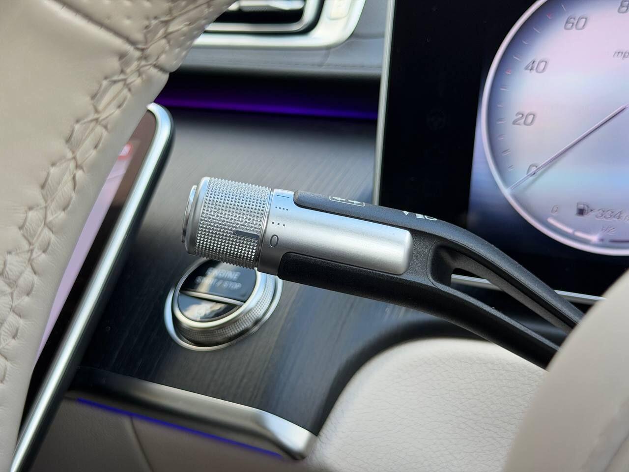 Mercedes-Benz S-Class view 48