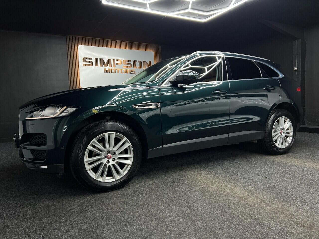 Jaguar F-Pace view 3