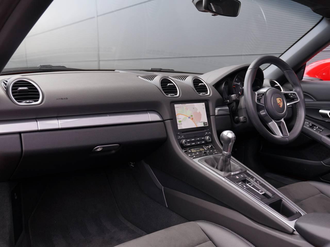 Porsche Boxster view 14