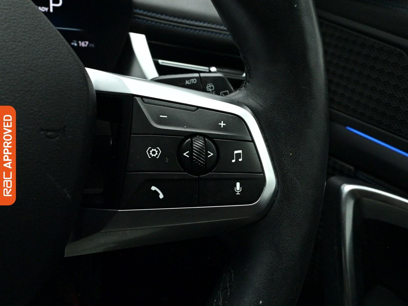BMW Ix1 view 24
