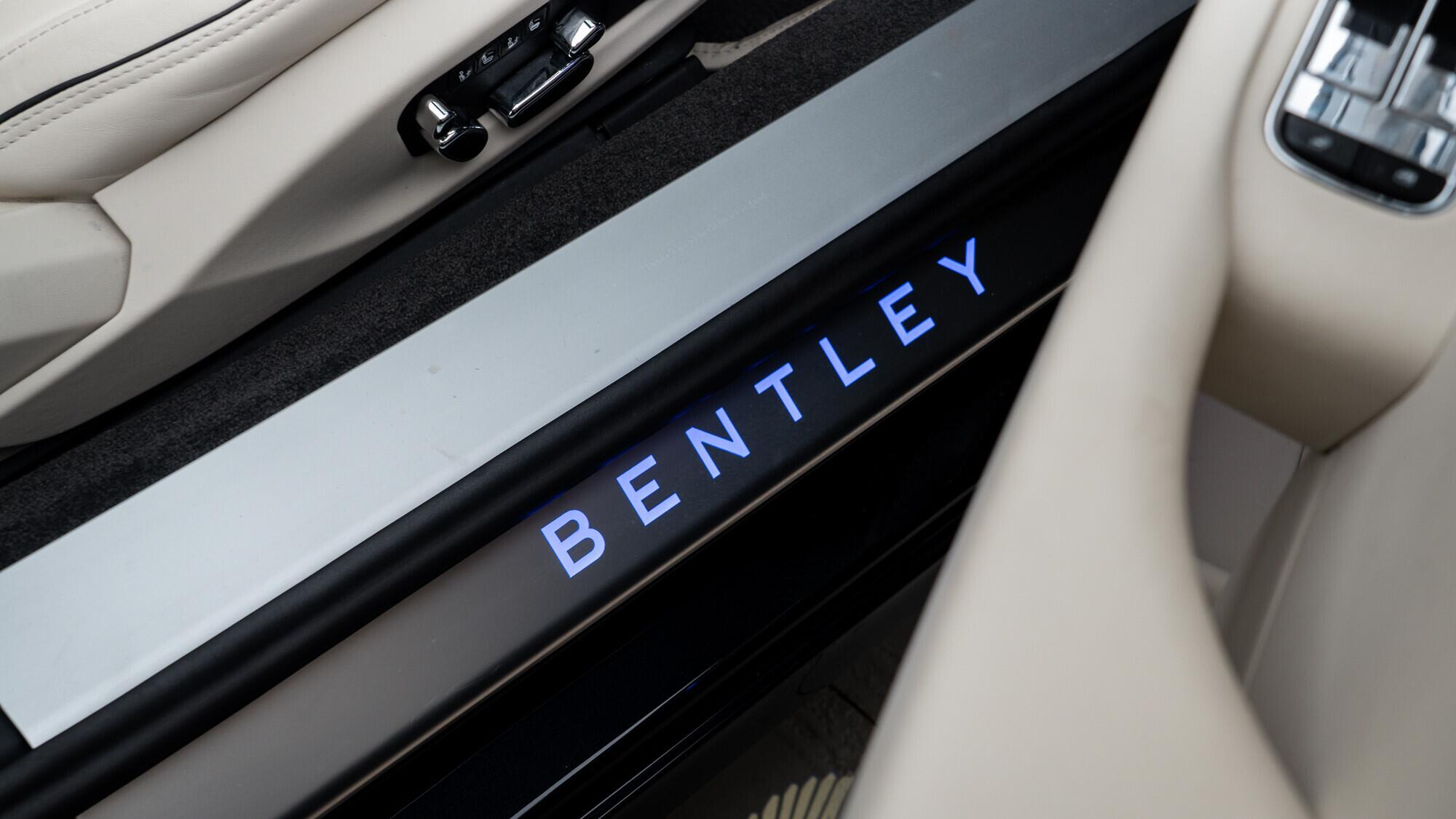Bentley Continental view 43