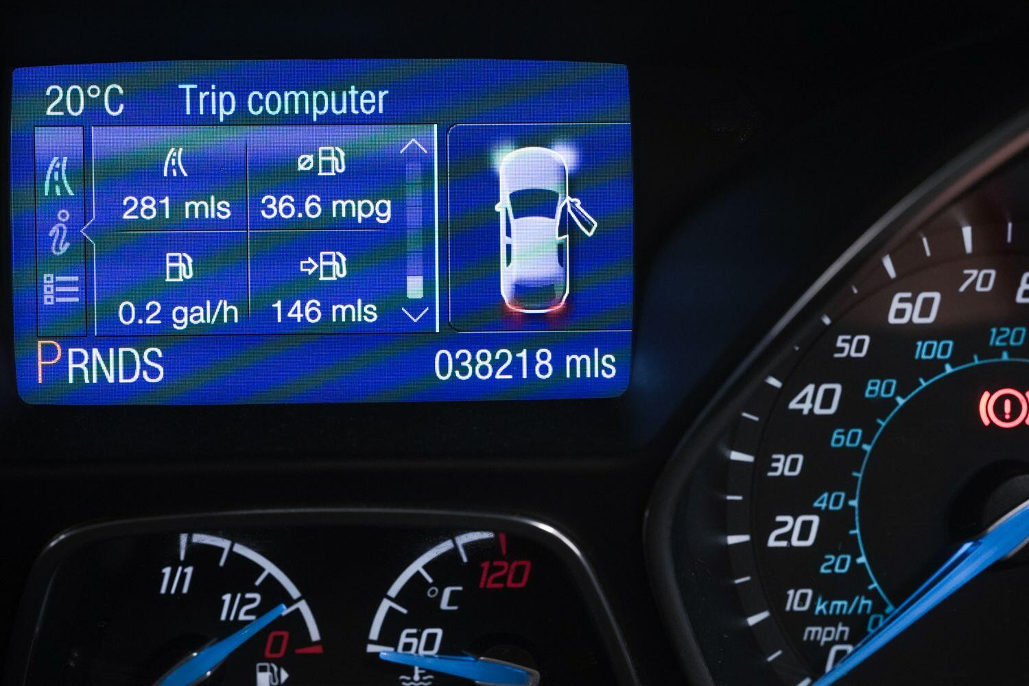 Ford C-Max view 22