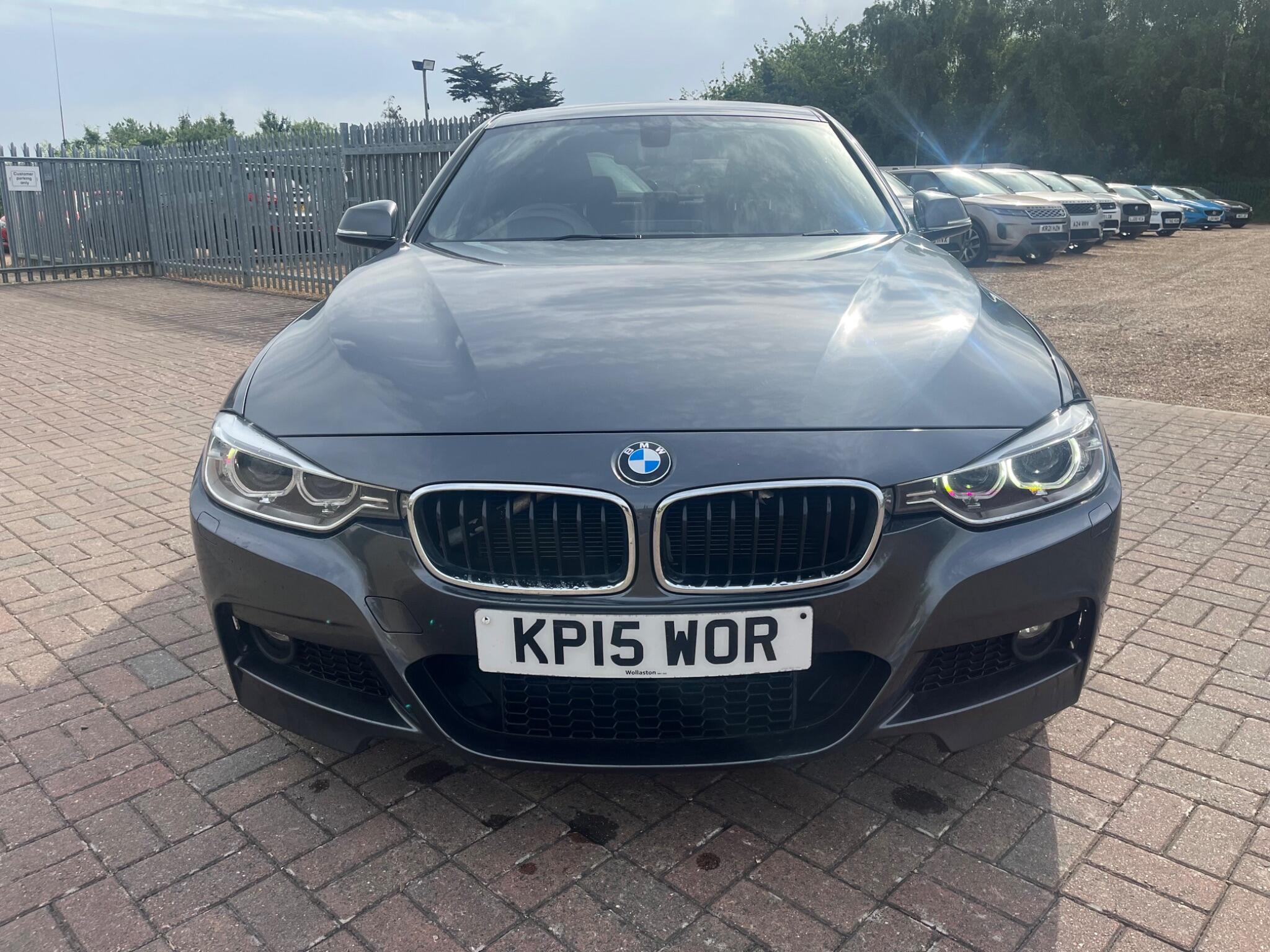 BMW 3 Series view 12