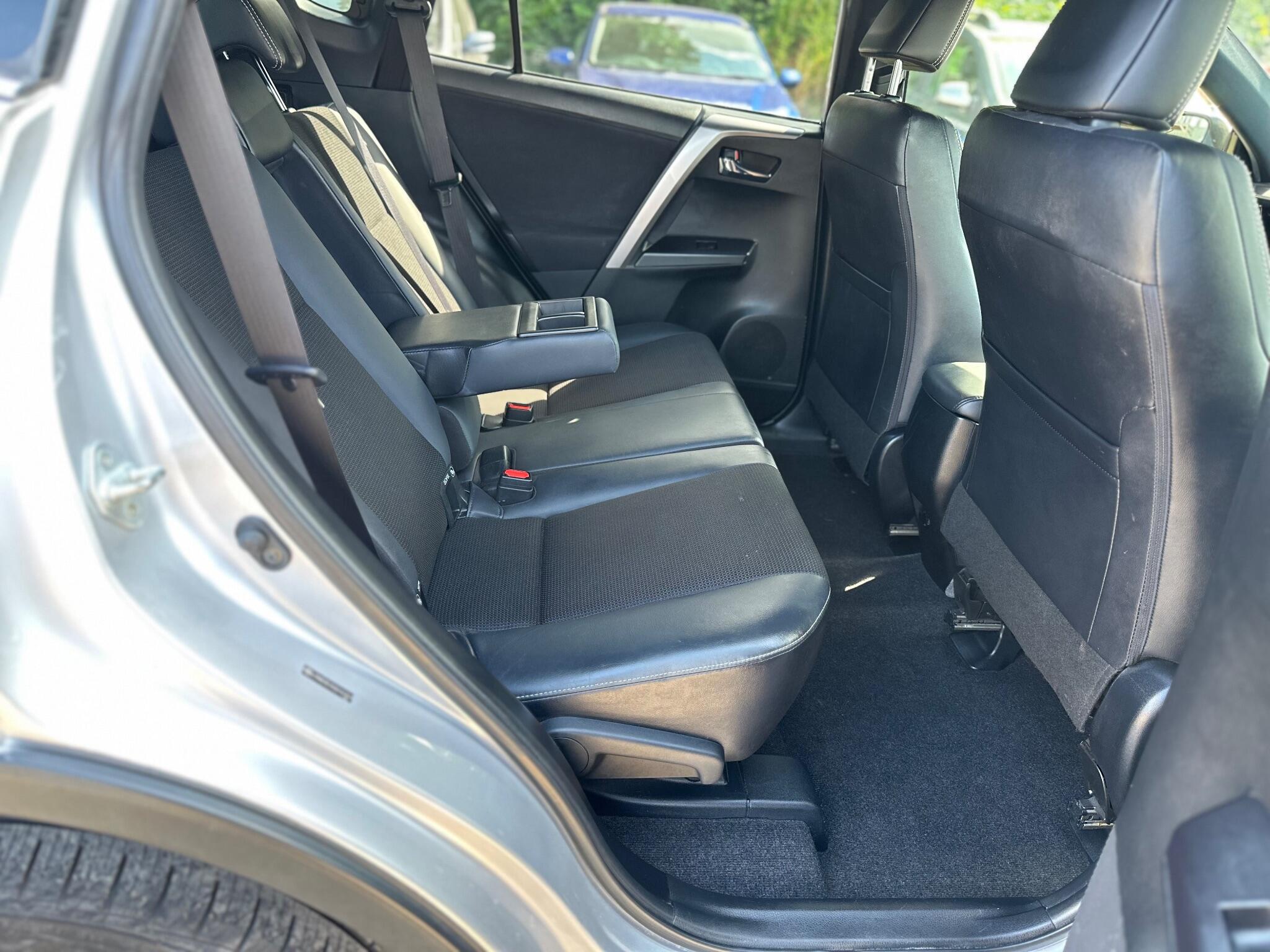 Toyota Rav4 view 53