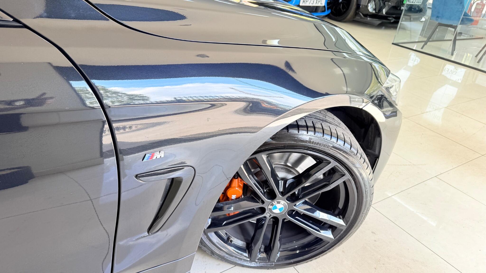BMW 4 Series view 19