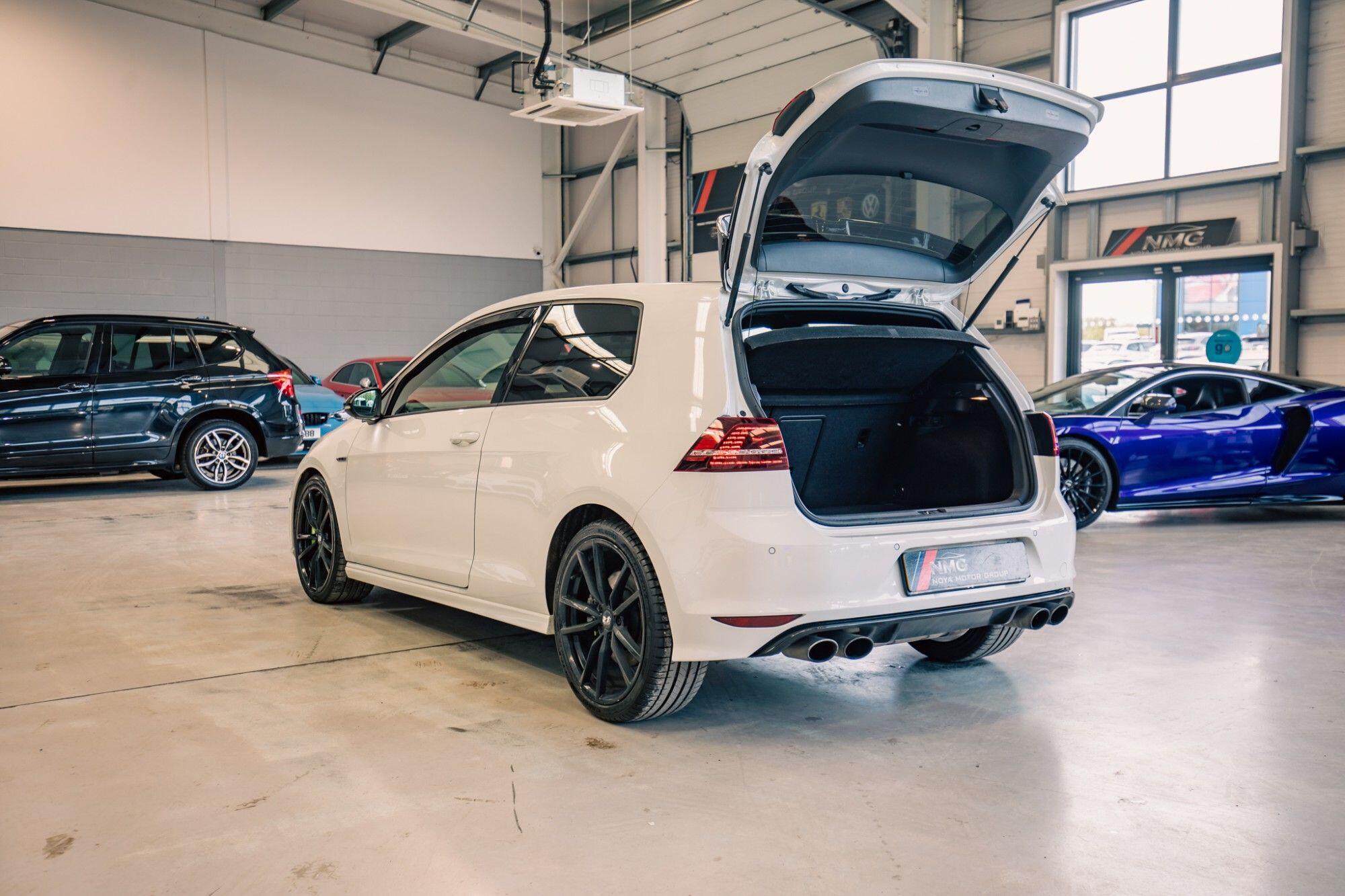 Volkswagen Golf view 30