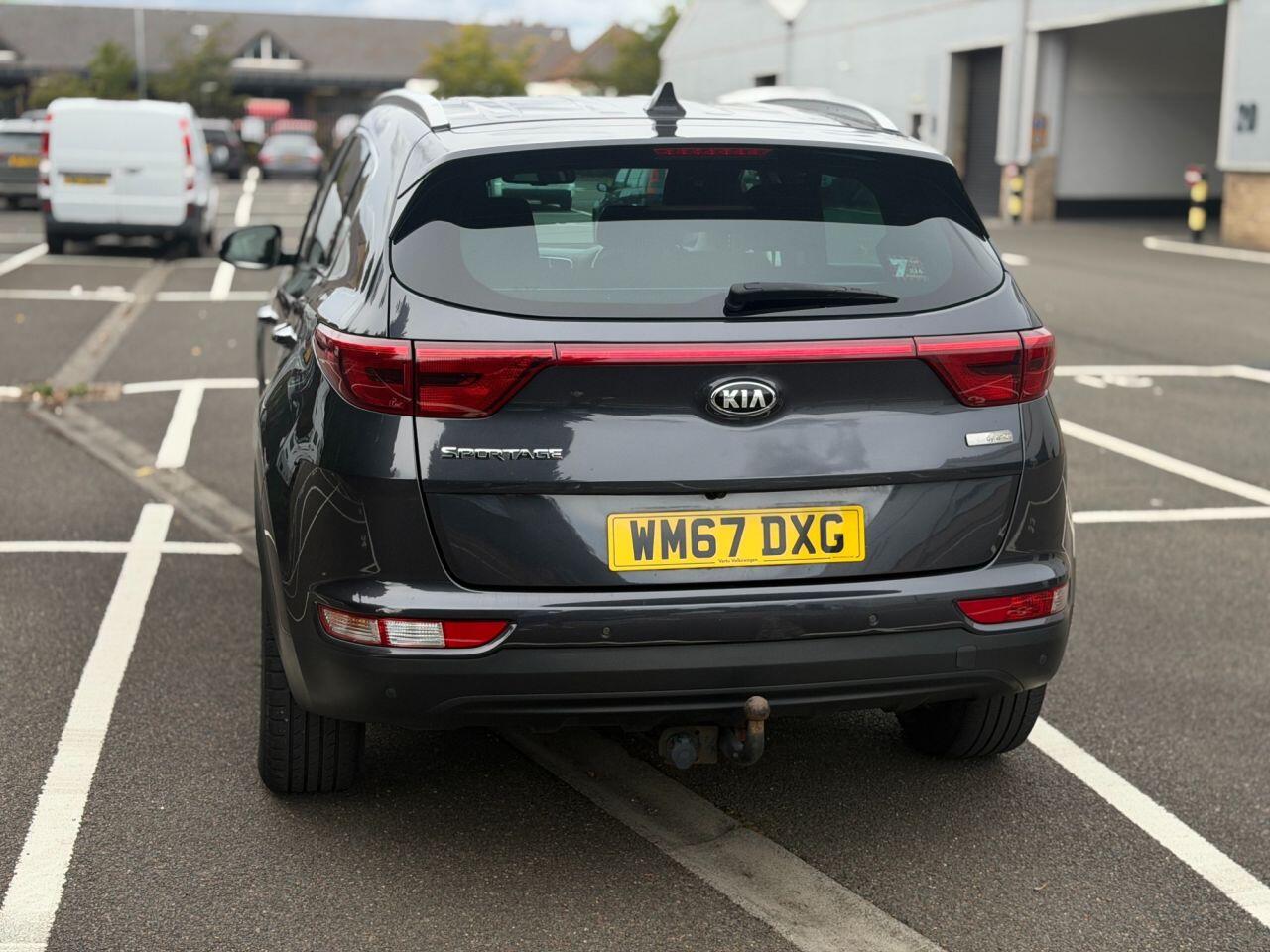 Kia Sportage view 70