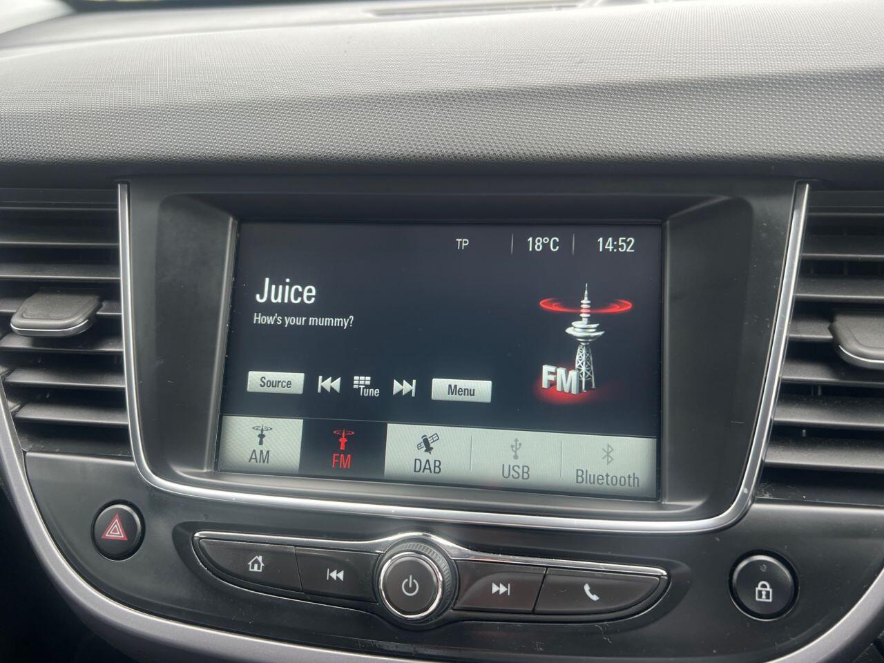 Vauxhall Crossland view 18