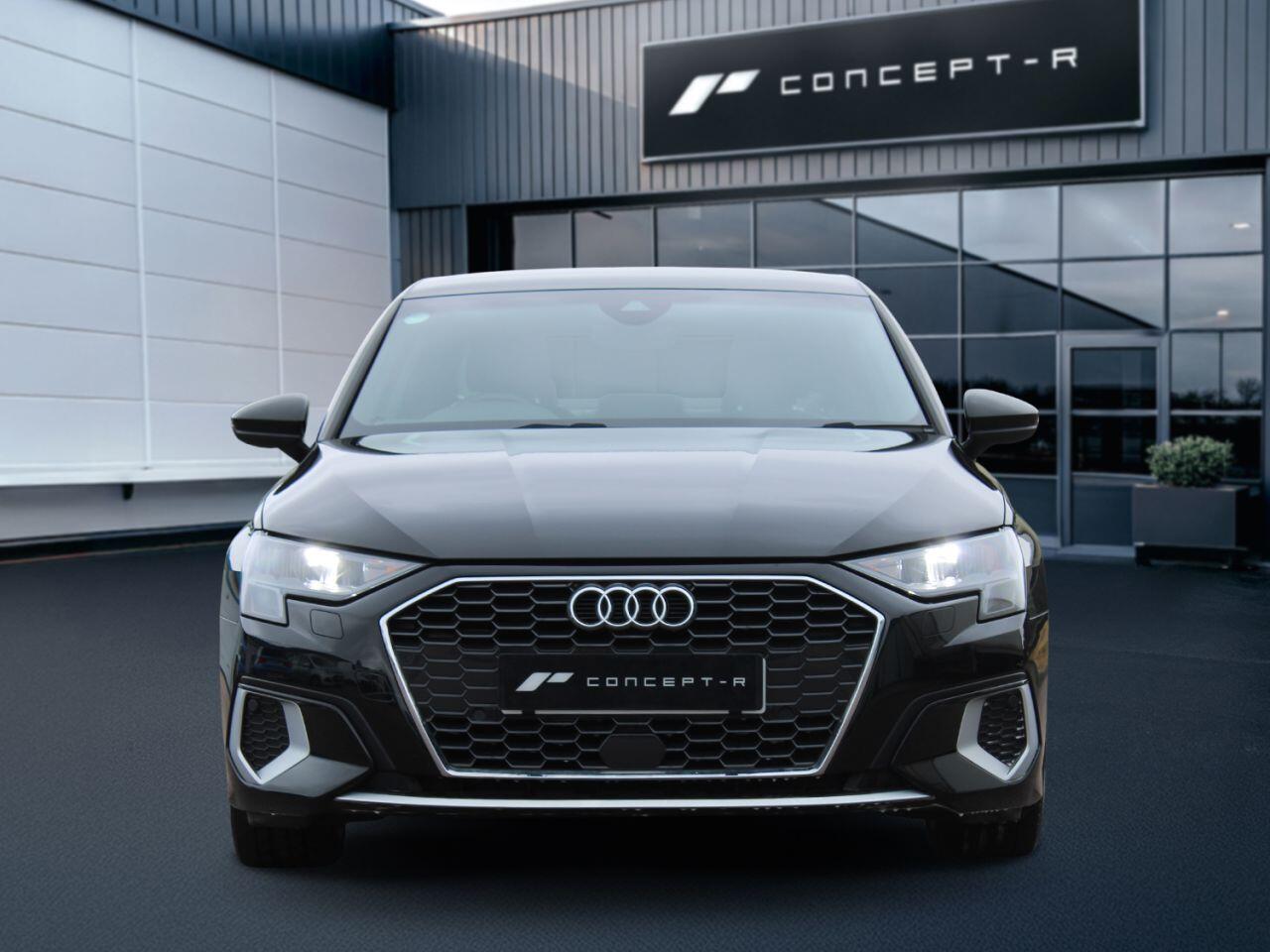 Audi A3 view 4