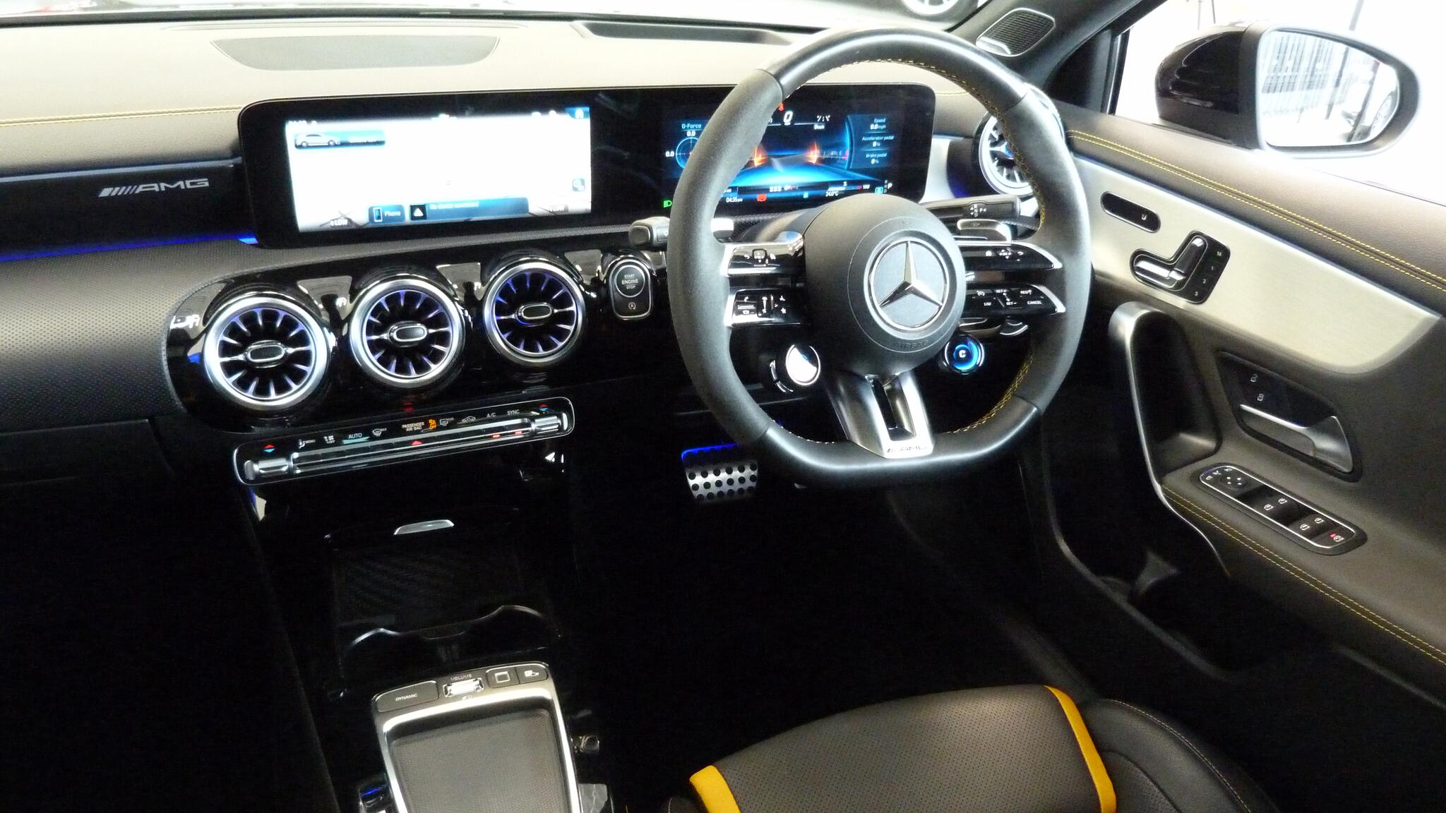 Mercedes-Benz A-Class view 29
