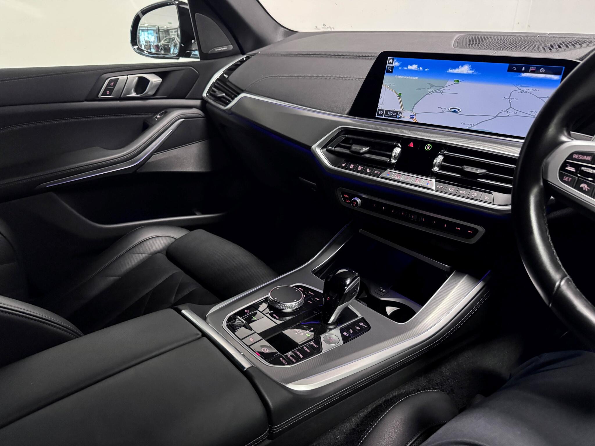 BMW X5 view 39