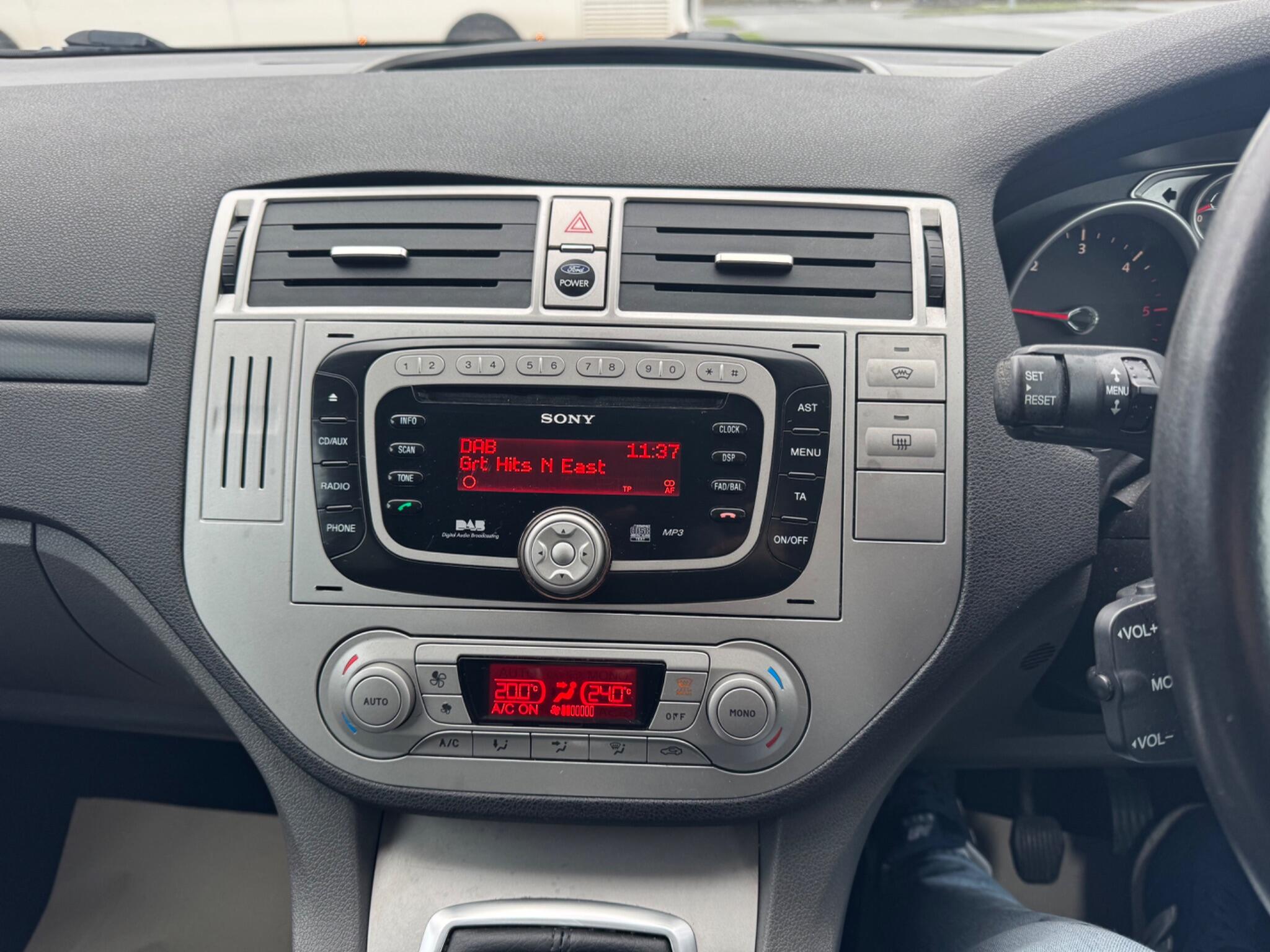 2009 Ford Kuga 2.0 TDCi Titanium 2WD Euro 4 5dr • 115,783 miles image 18
