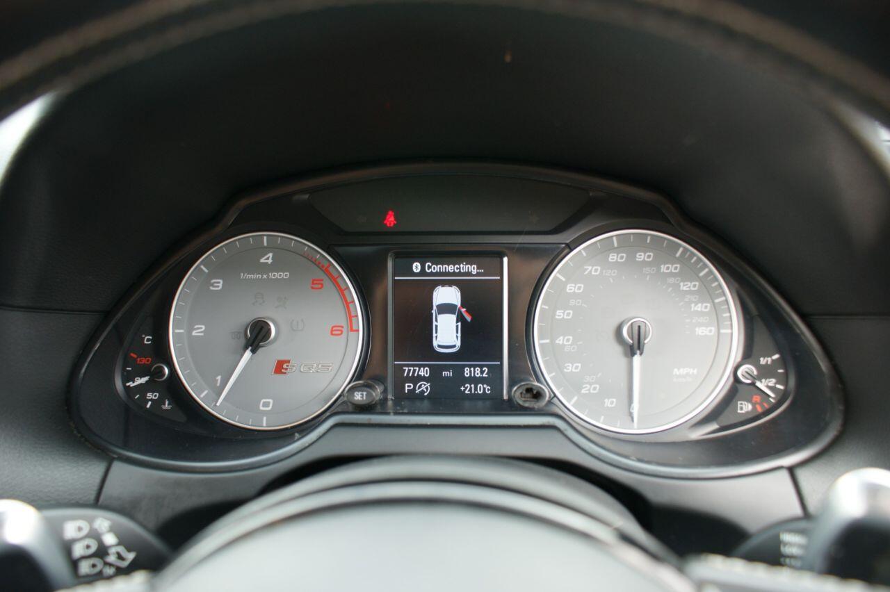 Audi SQ5 view 44