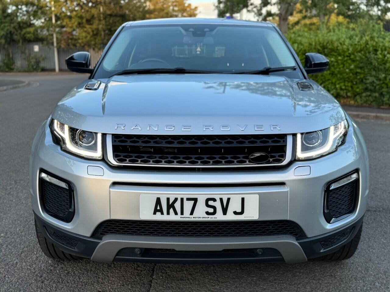 Land Rover Range Rover Evoque view 34
