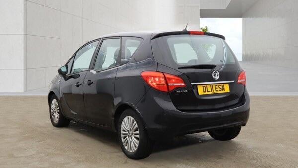 Vauxhall Meriva view 3