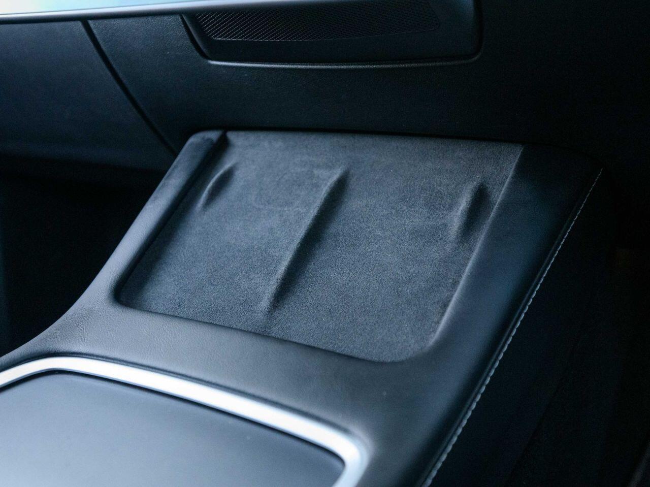 Tesla Model Y view 22