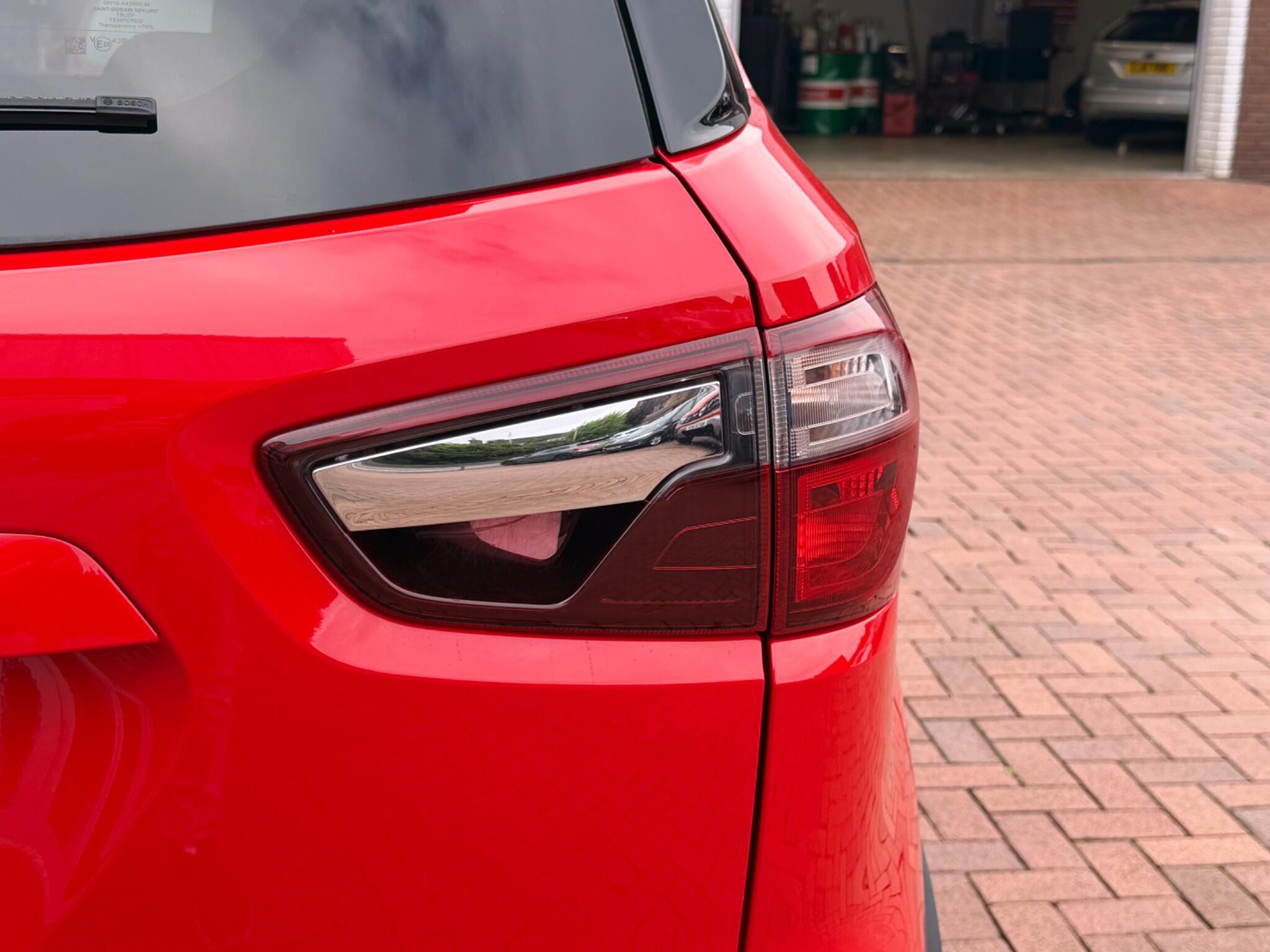 Ford Ecosport view 25