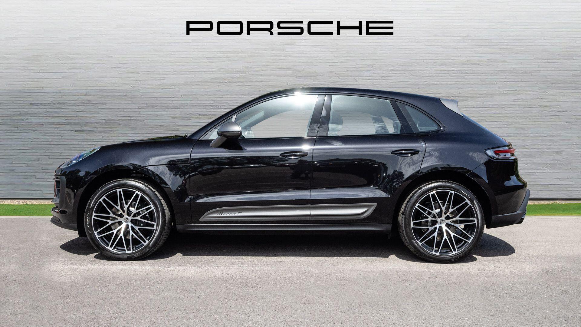 Porsche Macan view 5