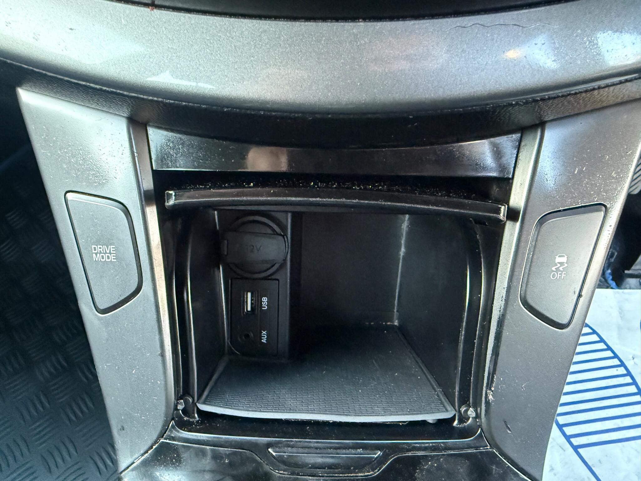 2015 Hyundai i40 image 17