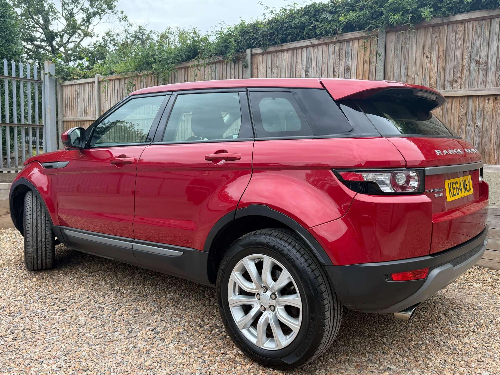 Land Rover Range Rover Evoque view 7
