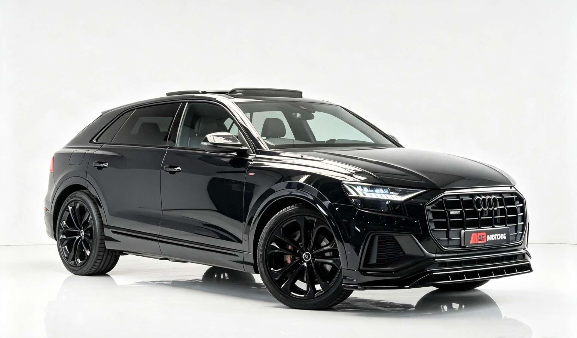Audi Q8 view 2